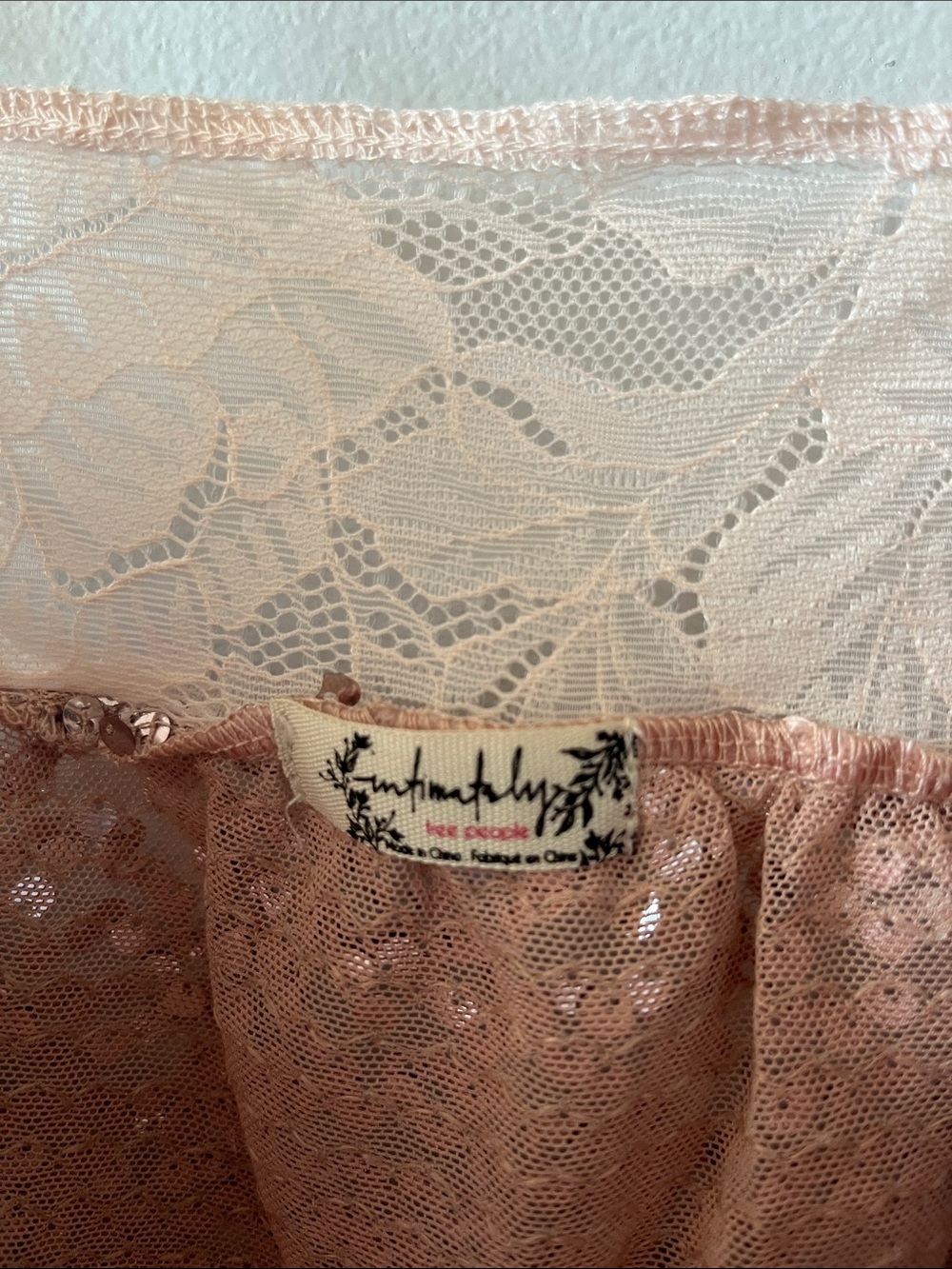 Free People right rhythm Silver Pink lace Sequin Camisole going out top layering - Picture 5 of 8